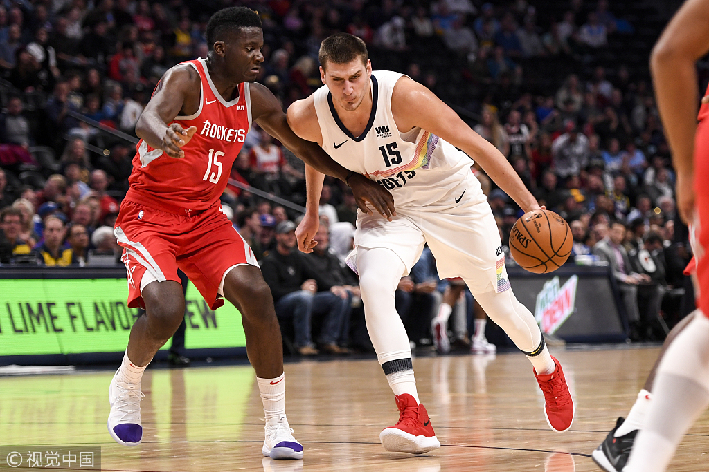 关于集结日丹佛掘金调整名单以备CBA常规赛；绝杀压哨环节打磨；更衣室稳定；控场能力受关注的信息